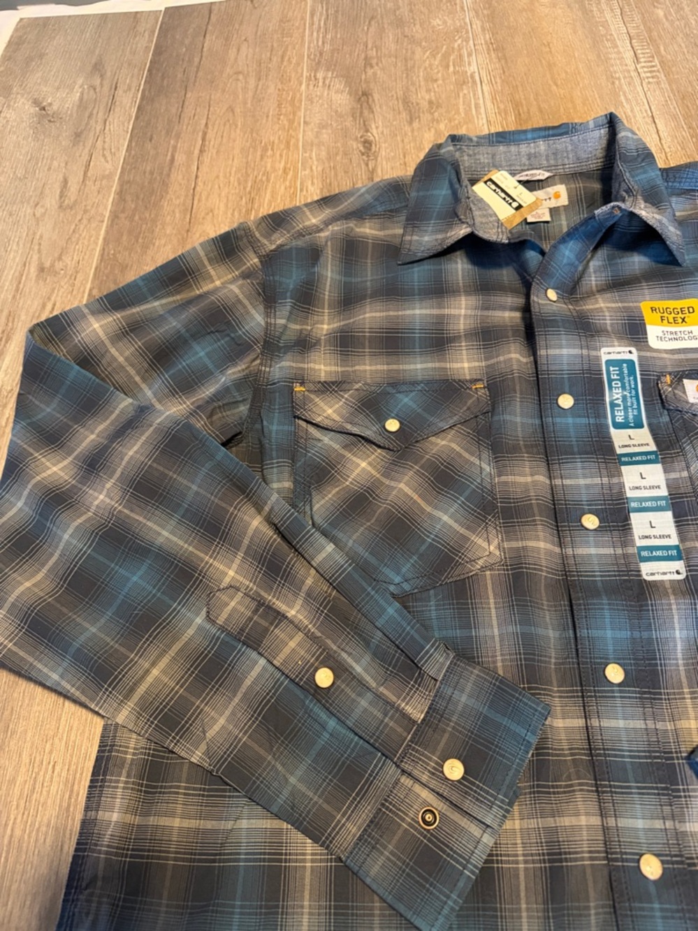 Carhartt Relaxed Fit Blue and Gray Plaid Long-Sleeve Button-Up Shirt - Picture 4 of 6